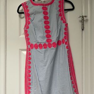 Blue, White, and Pink Vineyard Vines Dress. Perfect for the summer.